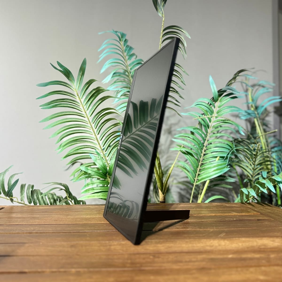 XG32 16.1", 144Hz, Full HD