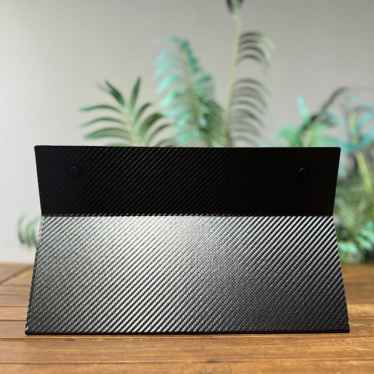 B-Touch Pro, 15.6", UltraHD, Touchscreen