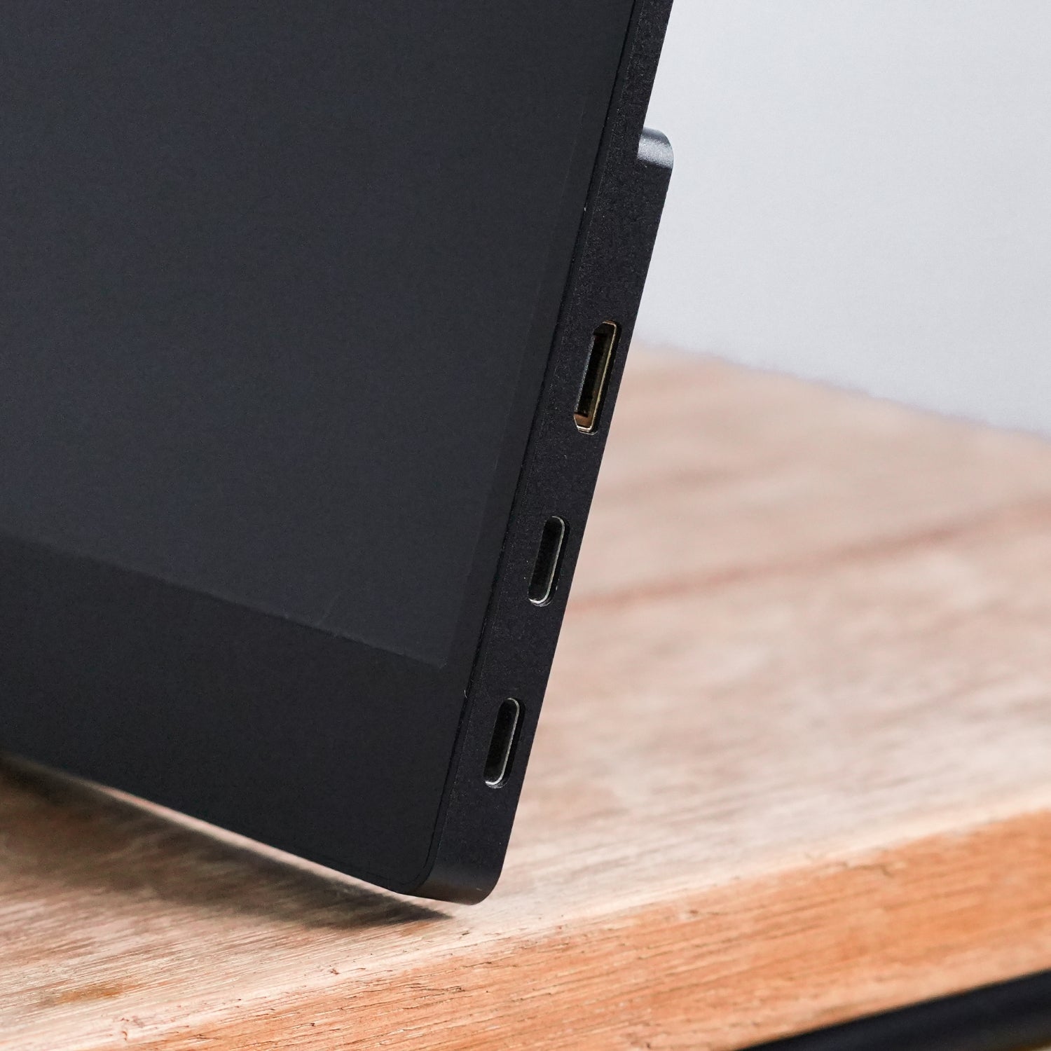 Portable Monitor 13.3 pol. 4K. L4K